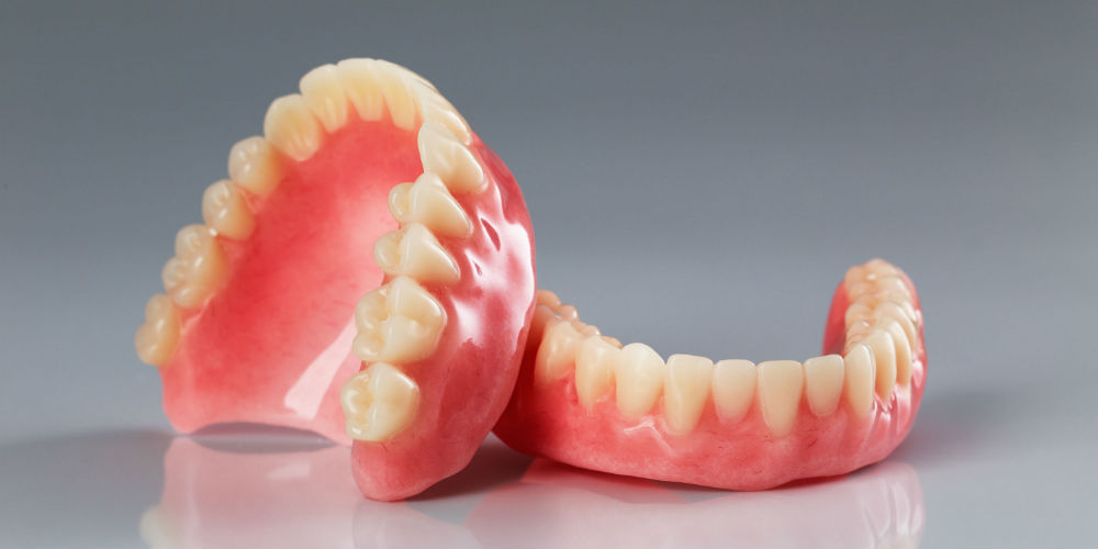 Правила пользования и ухода за зубными протезами
